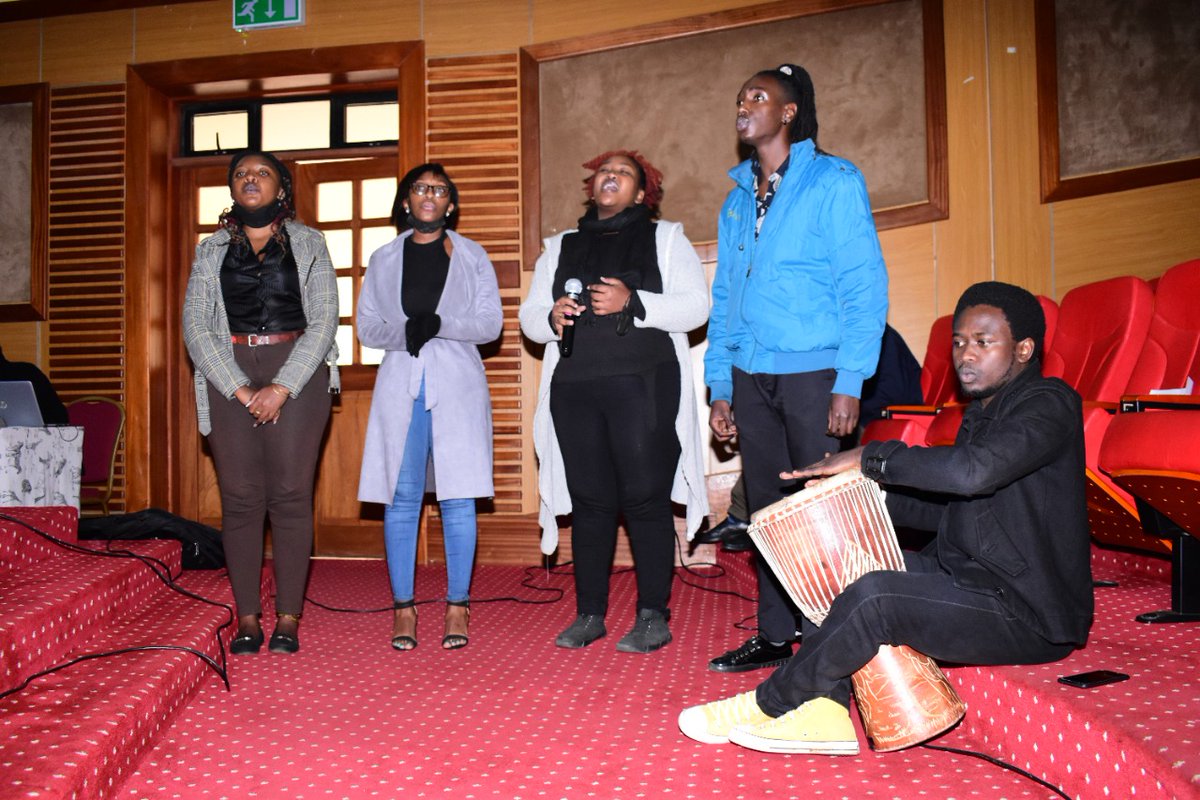 YALIAlumniKe's tweet photo. Re-Imagining Youth Leadership for the Next Decade.
Panel Discn: Structured and Meaningful Youth Engagement in Law, Policy and Governance Processes.
3rd Annual Youth Leadership Transformation Summit ongoing at the @KSGKenya JOIN: https://t.co/AGU64K6LrM
#CelebratingTransformation https://t.co/32swESvMJ4
