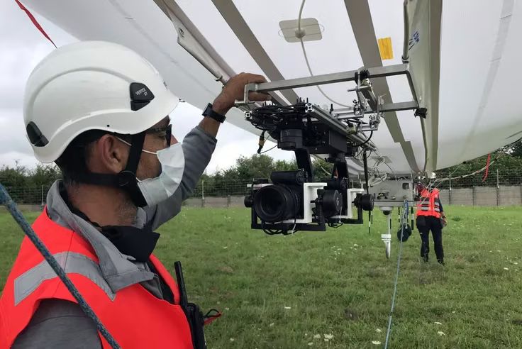 FredericLesur's tweet photo. One of my favourite followed concepts:
1) Arrive with a van,
2) Deploy & inflate a #Diridrone with helium, 🎈
3) Inspect infrastructures of tens km, such as #transmission #lines. ⚡️🎥 @borobis 😉
#PowerGrid #maintenance #drone #airship
➡️ https://t.co/Ncdzo3je7j
📷 @F3Aquitaine https://t.co/jdig9Se7HQ