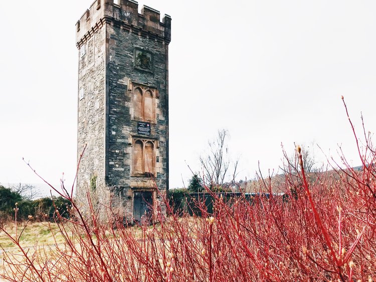 Ardencaple Castle was once the grand home of the MacAulay Clan, but all that remains today is a tower. Find out what happened in our latest blog.

hubs.li/H0Sxmff0

<a href="/macaulay_clan/">Clan MacAulay</a> <a href="/MacAulayCanada/">Clan MacAulay Canada</a> #ClanMacAulay