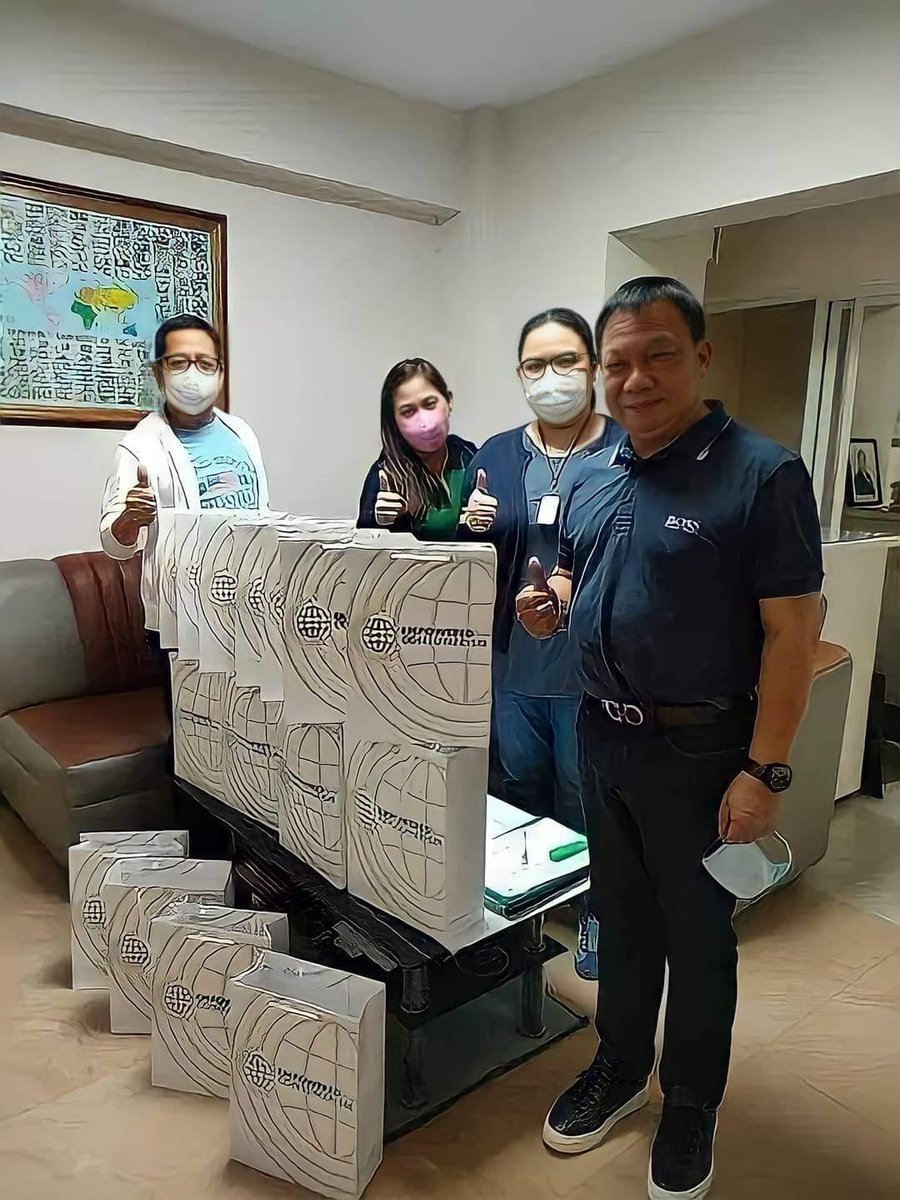 HopeKhaye's tweet photo. Congratulation to our business partner 🎉 ❤️Mayor JUNIO DUALAN❤️ 🎉of Naic, Cavite who avail of our 15 Product Packages,

Thanks so much Mayor and welcome to the world of EMPOWERED CONSUMERISM, more power and GODBLESS🥰🤩 https://t.co/gjqa2YWHiL