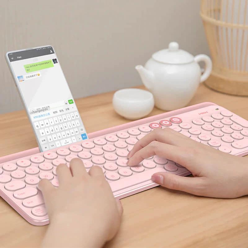 andreqve's tweet photo. Rekomendasi produk ekosistem Xiaomi yang ‘mungkin’ kalian butuhkan untuk menunjang produktivitas selama WFH 🐱‍💻👨‍💻👩‍💻

THREAD 🔥 https://t.co/CNpvqzYvSL