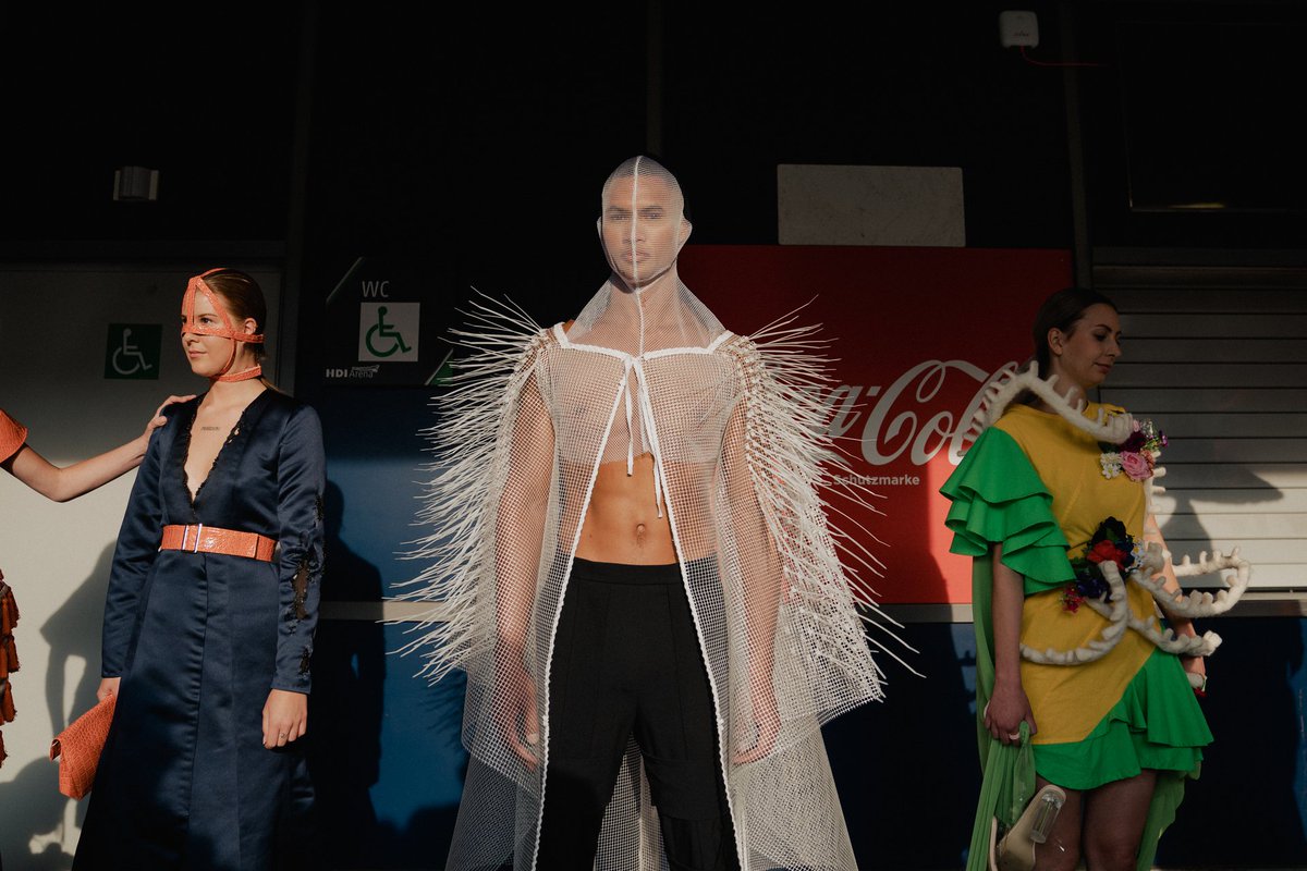 Fashions coming home

#model #modelfotografie #modelphotography#fashion #fashionscominghome #fashionstudents #fashionshow #hannover #hannoverleben #fahmoda #modeschau