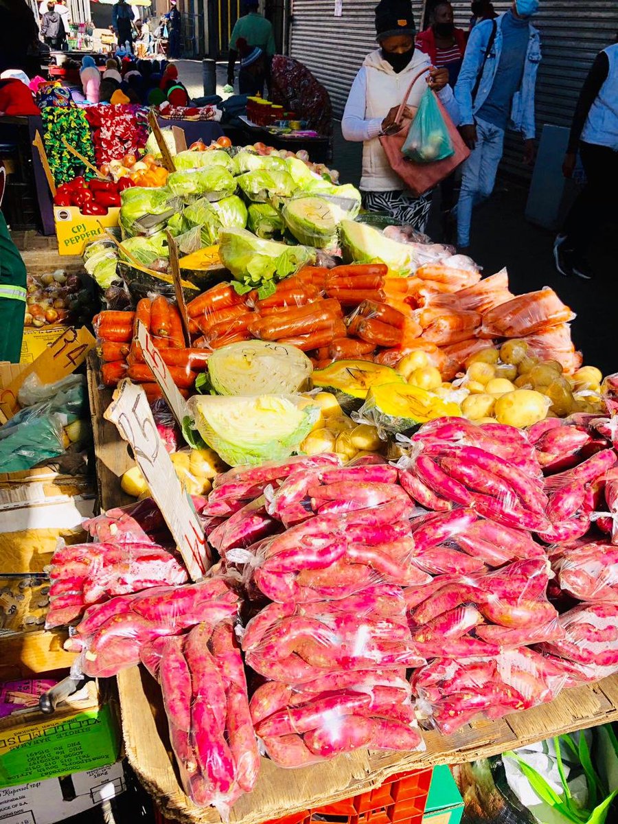 bundu76's tweet photo. I sell fresh vegetables around Pretoria CBD , Van der walt street next to akhona furniture shop https://t.co/hA0re4lgyG