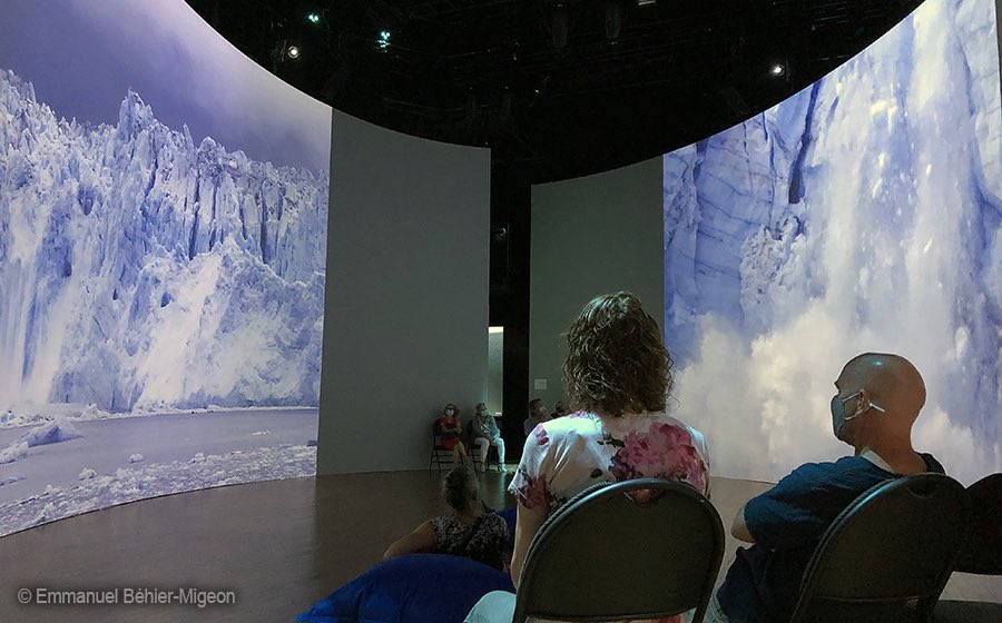 E_Behier_Migeon's tweet image. Exposition immersive SOUS LES GLACES AVEC MARIO CYR❄️🤿🐳
Emmanuel &amp;amp; @Aquamedias: ⭐️⭐️⭐️⭐️
Pour découvrir les beautés et la fragilité de l’Arctique…🌬✨
Billets en ligne d’avance : lepointdevente.com/billets/
.
#multimediaexperience #multimediaexhibition #exhibit #Arctic #Underwater