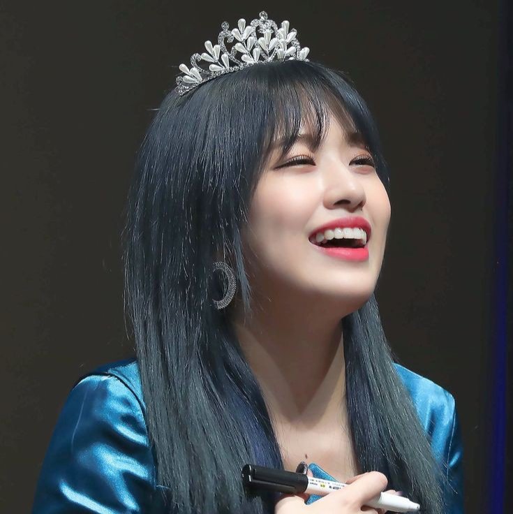 RSNXAYJ03's tweet photo. ͏Hi hellooo po!! Im Skyler Astrid po hihi a bubbly girl who loves to laugh. Madaldal na medj shy shy shy sa dms, and Cute /nag wink; Let's be friends po!<3
 @ENCHANTIXRPW
 #ENFACTIX #ECTARANA
ㅤ 
͏ https://t.co/kvMHNNXXzY