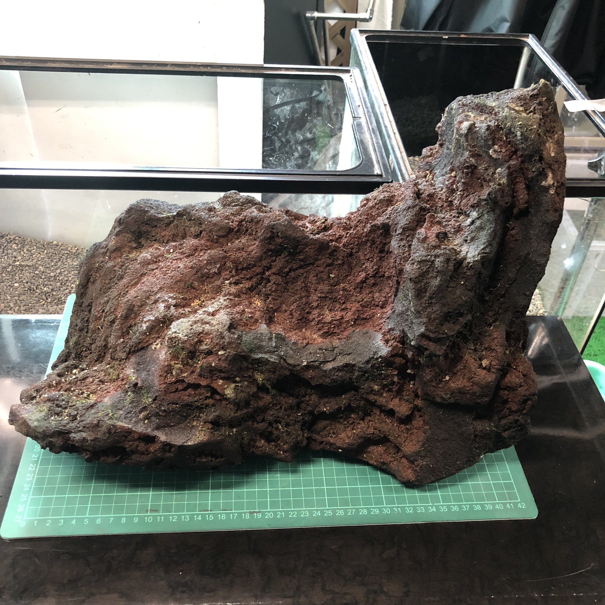 開店記念セール 溶岩石 赤 特大 魚用品 水草 Www Tenderlinksdaynursery Co Uk