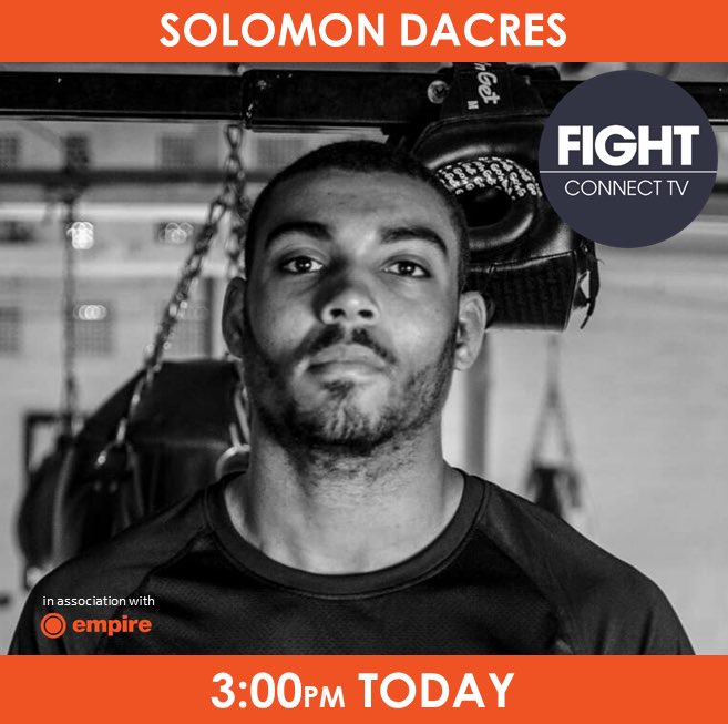 FightConnect_TV's tweet photo. 💥CONNECTING LIVE💥
Make sure to tune in to today’s 3pm episode of #CONNECTINGLIVE with @sjamboxing & @MatchroomBoxing signed professional heavyweight @SolomonDacres 🔥
Brought to you in association with @EmpireFS_ 🏆
#InCombatWeTrust https://t.co/imtYoSeAkh
