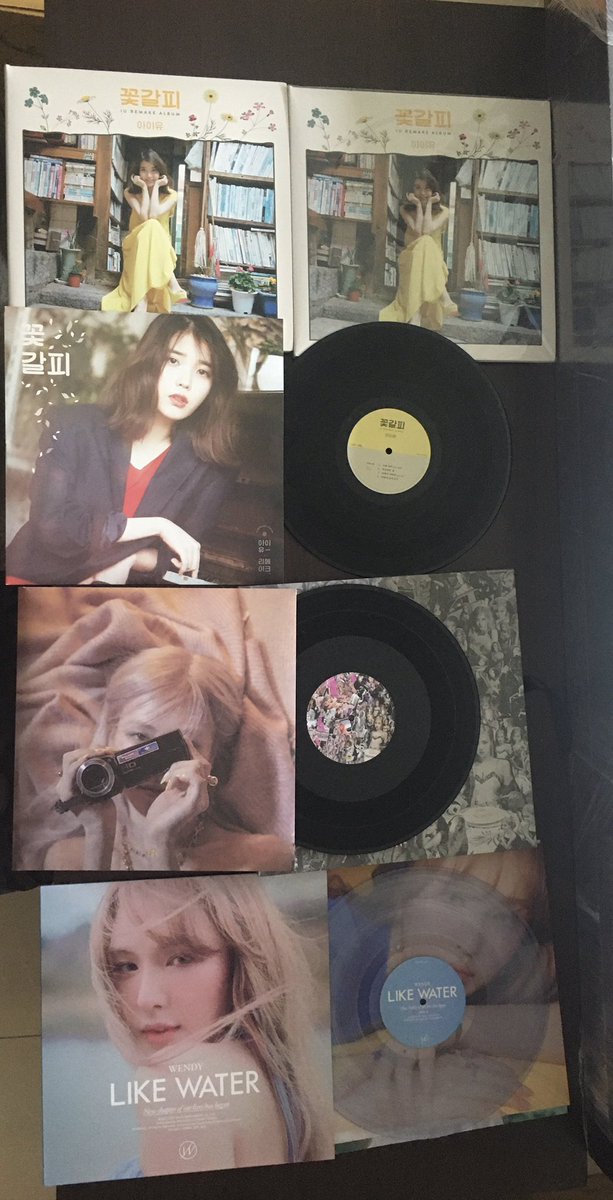 iu_dent's tweet photo. 2./ แกะครบทุกแผ่นแล้ว ข้างในสวย ๆ ทั้งนั้น น้องแชง น้องwindy รอแพรบ… #mylp #แผ่นเสียง https://t.co/bM8QXGaymu