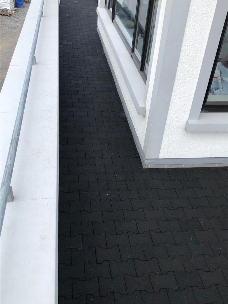 EasyfixSafety's tweet photo. A recent installation of EASYFIX Rubber Dog Bone Bricks on a balcony✨

Providing a safe outdoor walking surface that is maintenance free✅

For more information:
☎️ Call us on 09096 43344
💻 https://t.co/wdYSLkIyAy 

#EASYFIXSafety #safetymatting #highgripmatting #construction https://t.co/jBmxmQ1dPI
