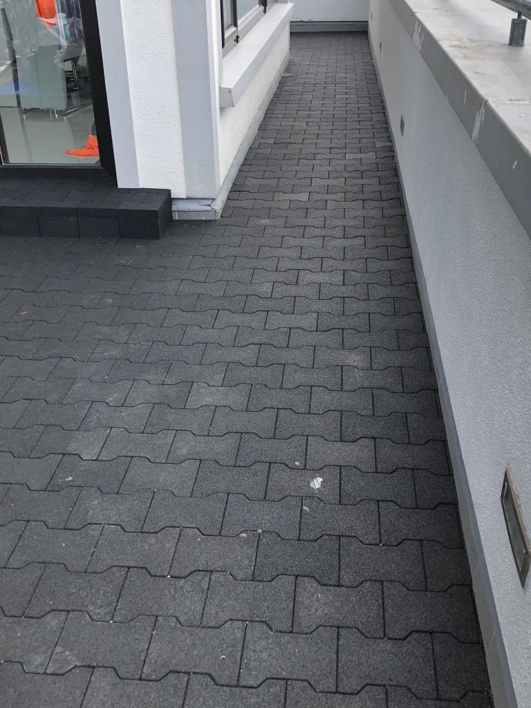 EasyfixSafety's tweet photo. A recent installation of EASYFIX Rubber Dog Bone Bricks on a balcony✨

Providing a safe outdoor walking surface that is maintenance free✅

For more information:
☎️ Call us on 09096 43344
💻 https://t.co/wdYSLkIyAy 

#EASYFIXSafety #safetymatting #highgripmatting #construction https://t.co/jBmxmQ1dPI