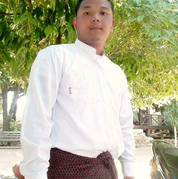 ktdp88's tweet photo. Naing Ye Khant, Kaung Set Hein and Thaw Swe, 3 members of All Burma Federation of Student Union were killed in the clashes between SAC terrorists and PDF in Myowa tsp today. #WhatsHappeningInMyanmar #July29Coup https://t.co/WIGKkRB3wb