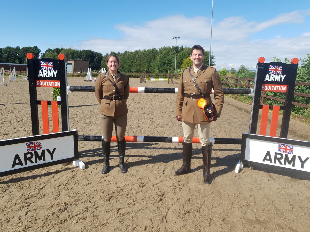 MickTyler5's tweet photo. More successes for @EquineSapper at the Army Grass Roots League! Capt Dan Stoner of @3RSMERegt 3rd in the Dressage and Lt Maddy Brownlow of @ATR_Winchester in the combined finals. @CommandantRSME @Commander8X @ArmySportASCB @CorpsSM @CorpsColRE https://t.co/eEQLEdWjhB