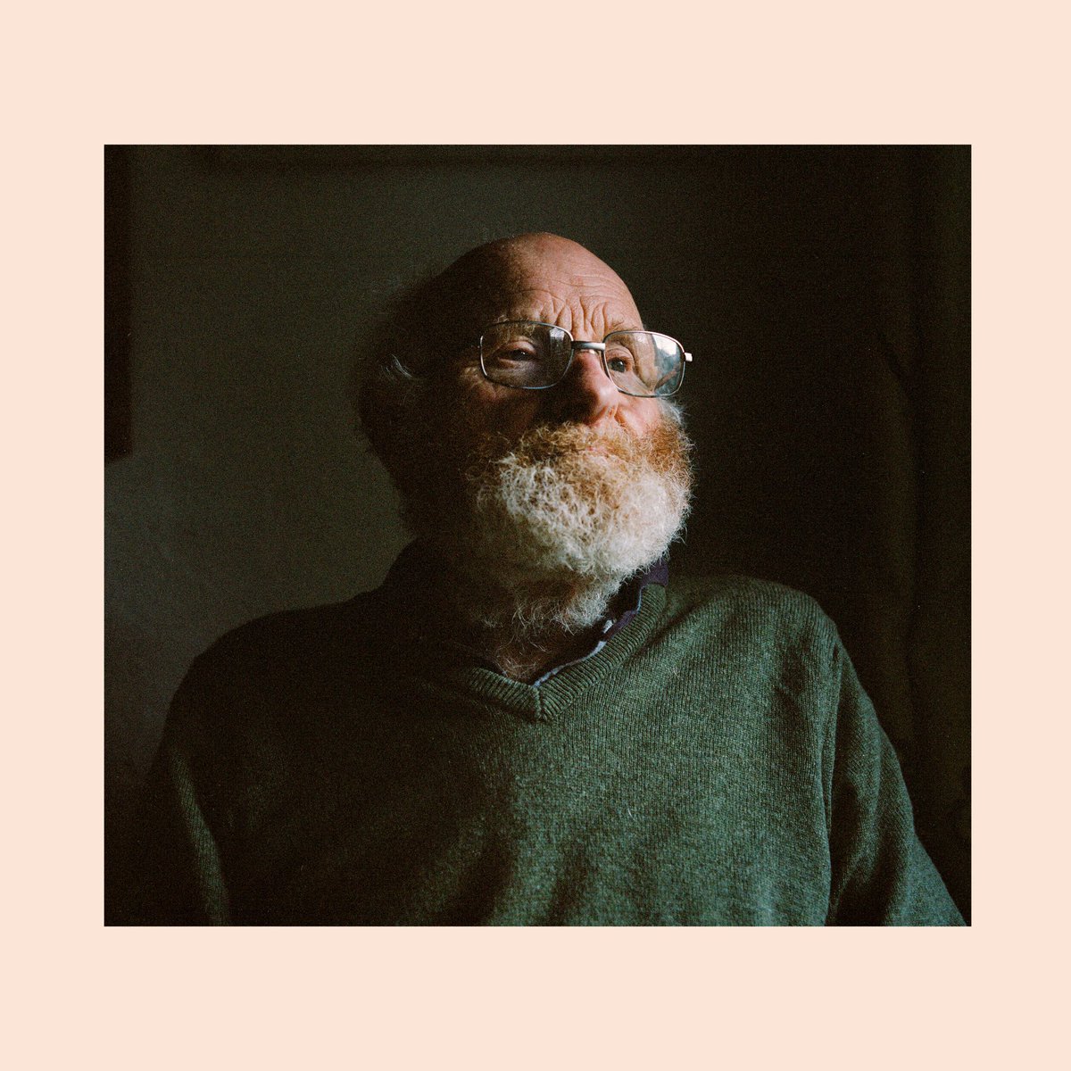 LeftABit_'s tweet image. Here’s another little sneak peek from Issue One of Our Collective Breath. This time it’s a quote from our interview with photographer Maisie Marshall @_MaisieMarshall  #photography #zine #photozine #ourcollectivebreath