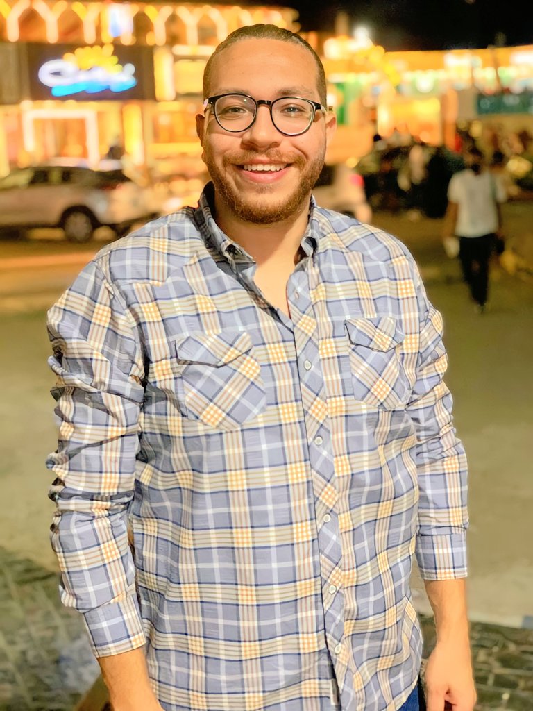 مش هكتب كابشن جامد مش هيبقي الكابشن و الصور مع بعض 🔥😅
#NewProfilePic +2