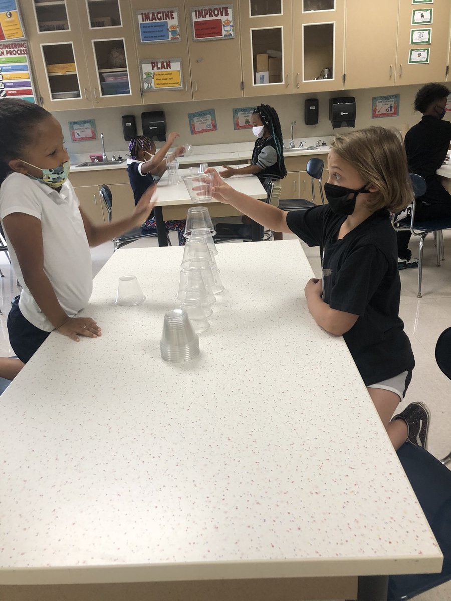 LibertyParkSTEM's tweet photo. Team Building in STEM! https://t.co/zNCr7ZSK0V