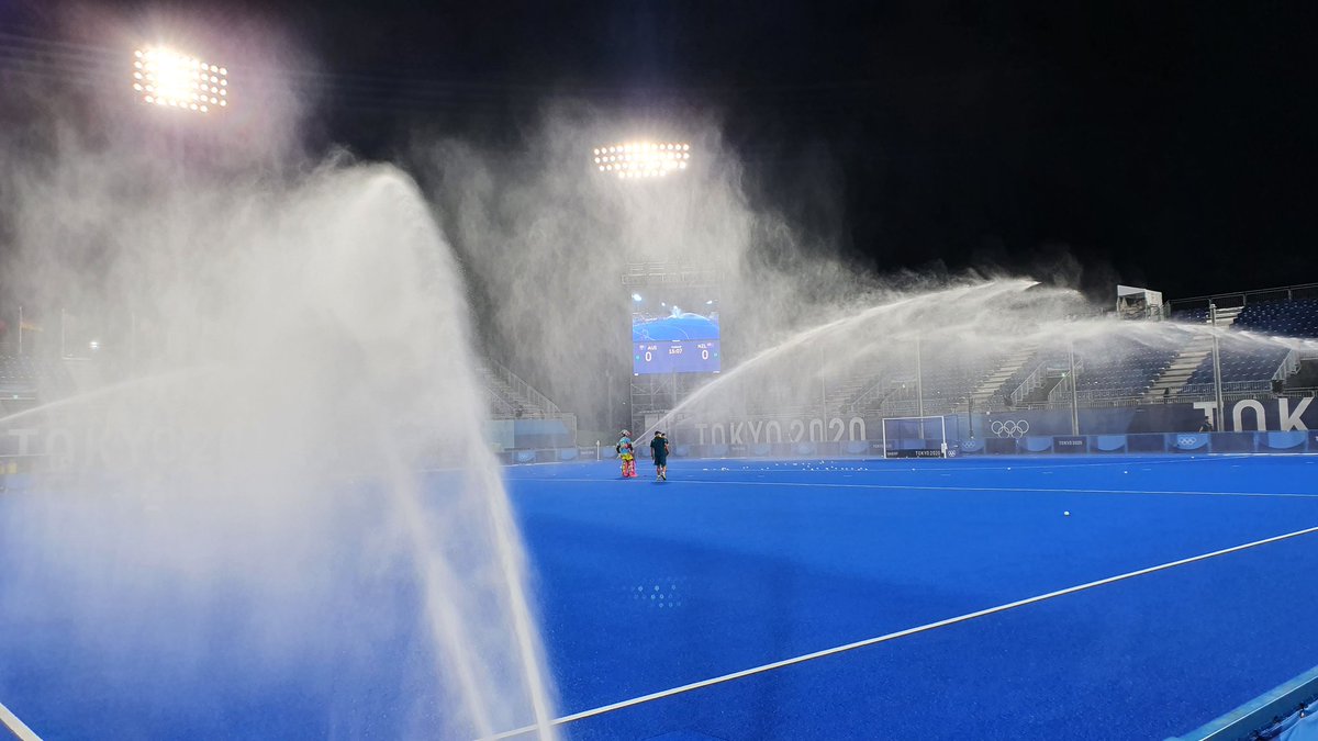 Coen van Bunge tweet media