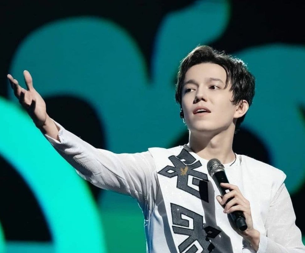 SilvestrovaJane's tweet photo. @KevanKenney @MTV REQUEST @dimash_official @MTV
#FridayLivestream

#DQ #DlMASH #DimashNumber1
#DimashQudaibergen https://t.co/9gRsD0cfgu