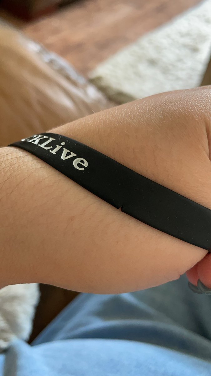 I’m gonna need <a href="/KovicMusic/">Kovic</a> to come out with some of these wristbands, my NCK one has a rip in it after wearing it constantly for 6 years 🤣