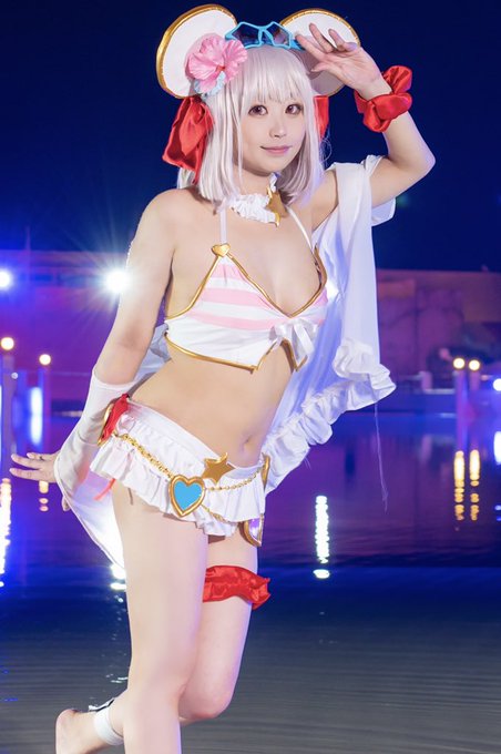 Twitterのコスプレ画像13