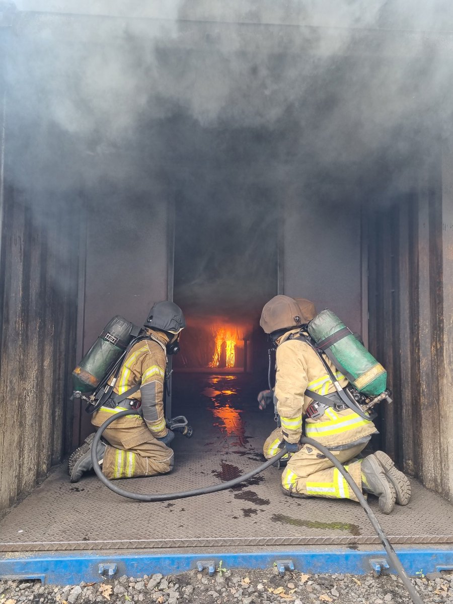 Dave_Joyner's tweet photo. 2 x weeks in Devon learning and developing skills in fire behaviour, a great qualification delivered by some fantastic instructors and not a bad group of colleagues 😜 #CFBTI #firebehaviour #backdraft #flashover #firegasignition #knowledge #educate #teach #coach @shropsfire https://t.co/xMu8amMgoD