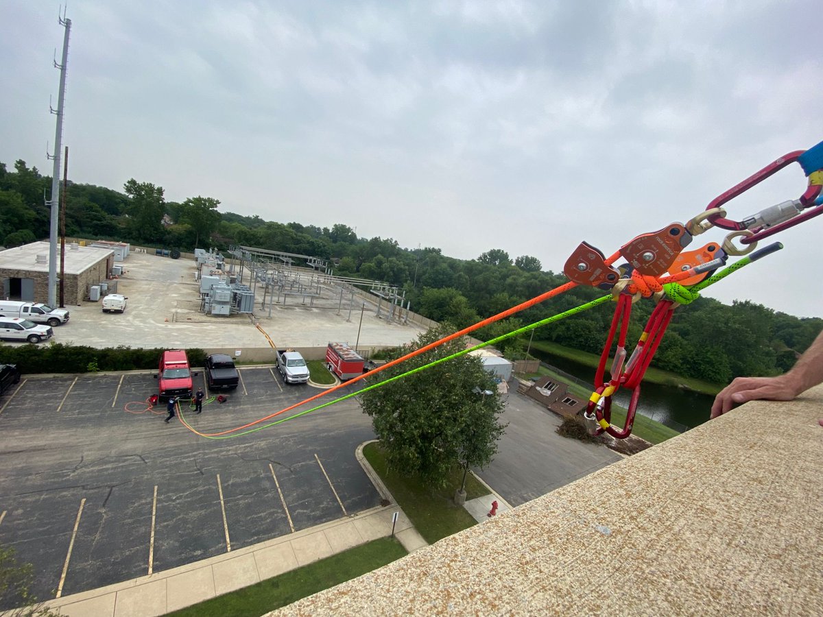 NapervilleProFF's tweet photo. Our technical rescue team recently met up with surrounding teams to review and practice victim removal techniques from high locations. We review and practice various methods just in case a situation calls for a different approach. https://t.co/v6dz0IayP3