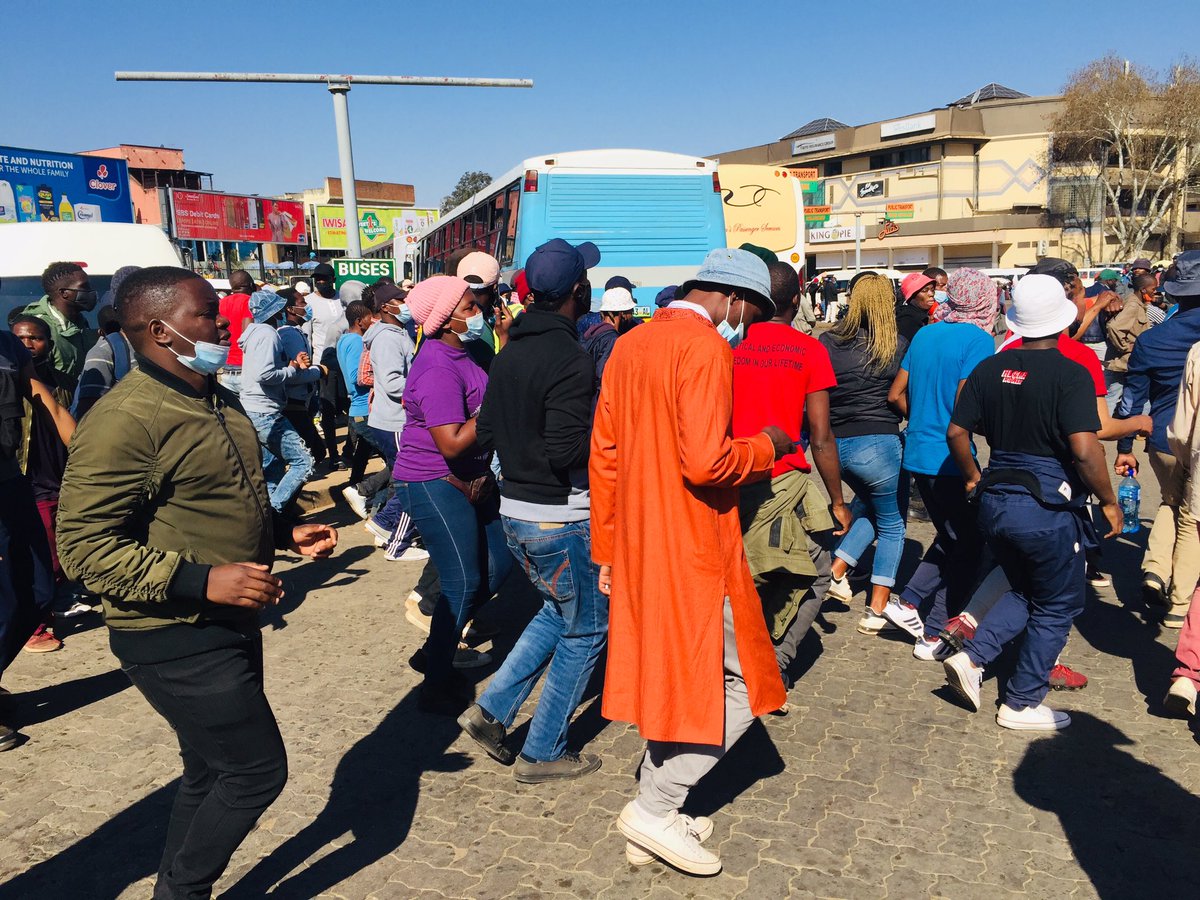 EFFSwazi's tweet photo. Against all odds we made to Mbabane.
Mbabane has came alive! 
#FreeBacede 
#EswatiniProtests 
#FreeMathandeni https://t.co/mTgWyFM5Qb