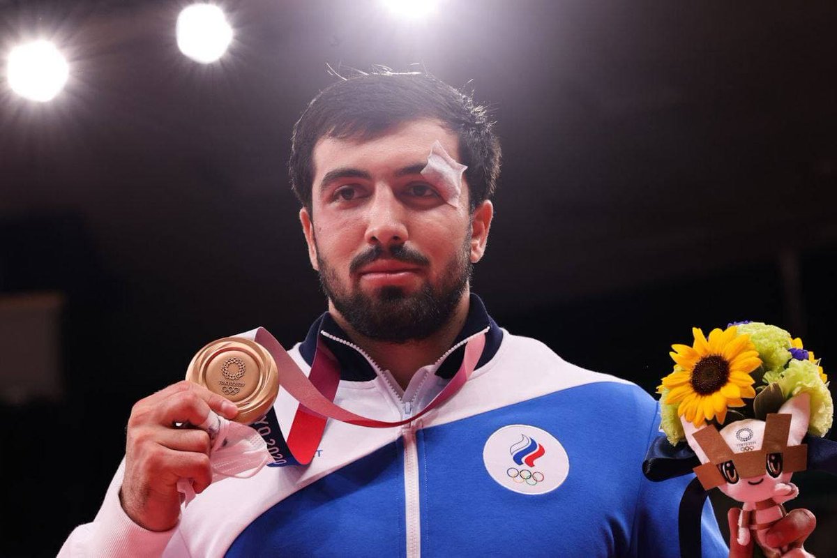 Российский дзюдоист Нияз Ильясов взял бронзу в весовой категории до 100 кг. Это 26-я медаль России.🥉

#wewillROCyou #НашГеройОлимпиады #ЗаРоссию #Подмосковье