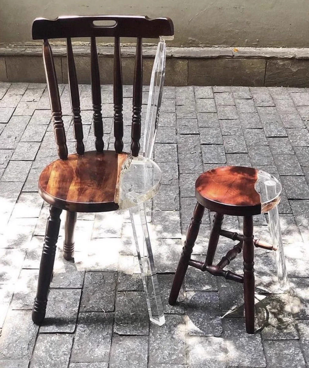むしろこっちのほうがいい？家具の壊れた部分をアクリルで修繕！