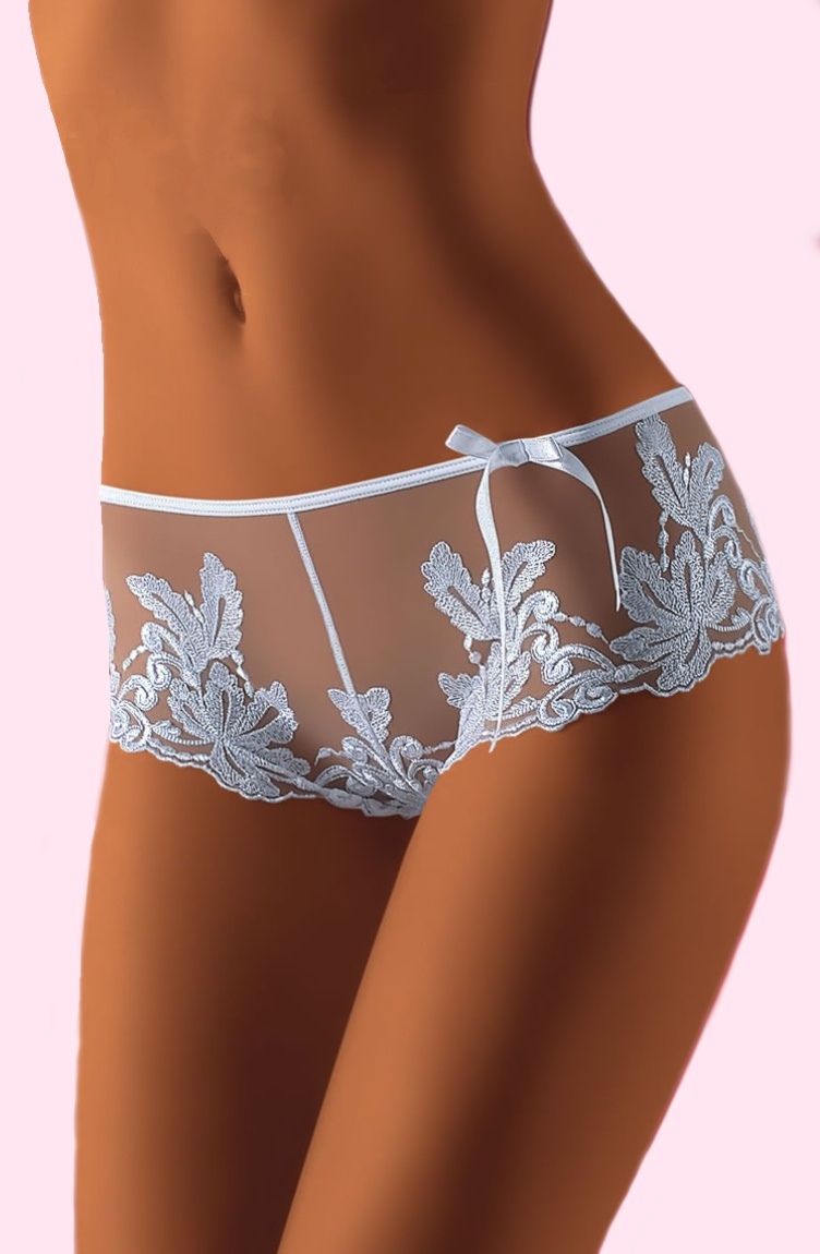 Too cute for just sleeping: these shorts you will want to wear to work, lounge and more. ✨

Stunning pair of shorts with luxe embroidery. A pretty bow as a finishing touch. Available in black, white and red. Item comes boxed. #blackshorts #redshorts #romance #lingerie