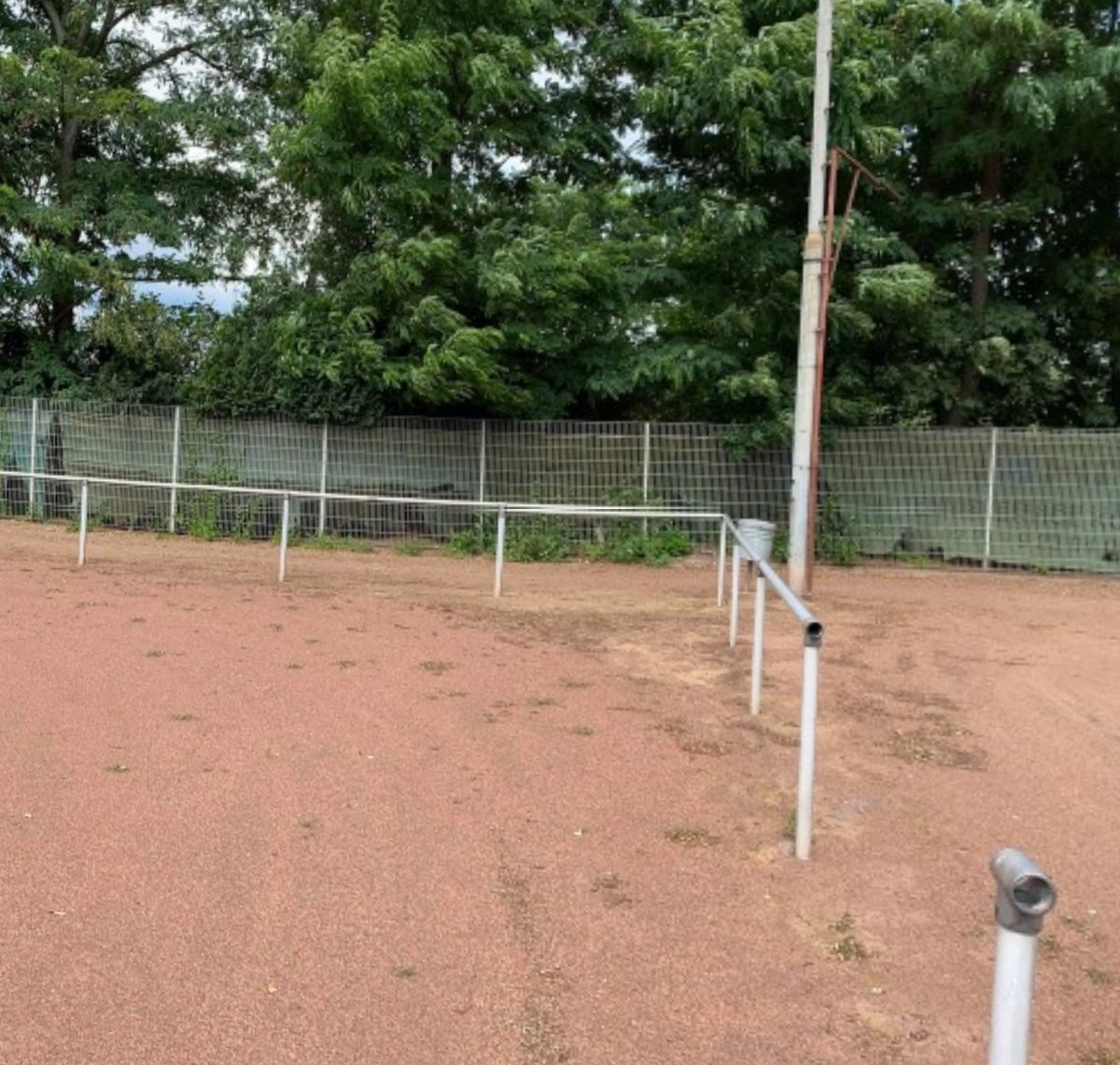 Dirk Ziegener tweet media