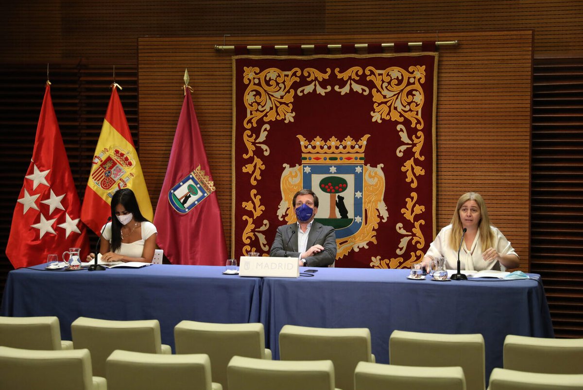 Aprobado en #JGobMadrid el avance de la modificación de las Normas Urbanísticas del Plan General de Ordenación Urbana de 1997 para mejorarlas y adaptarlas a la sociedad actual. 

#PGOUM
 informate.madrid.es/hkitl1