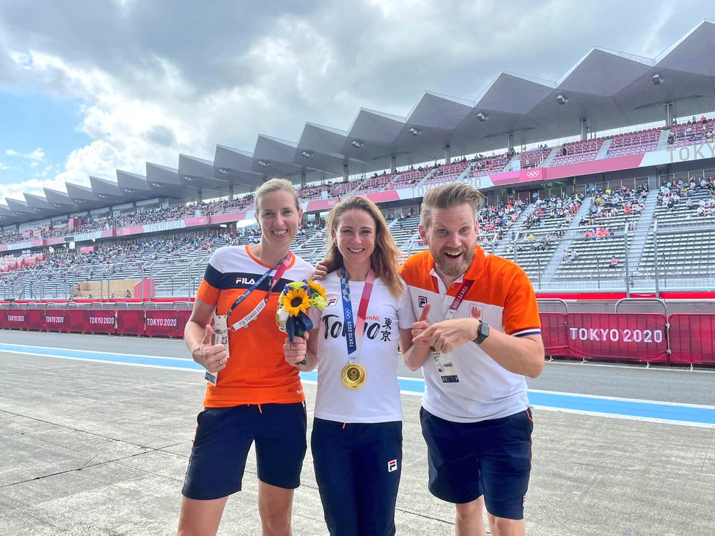Annemiek van Vleuten tweet media