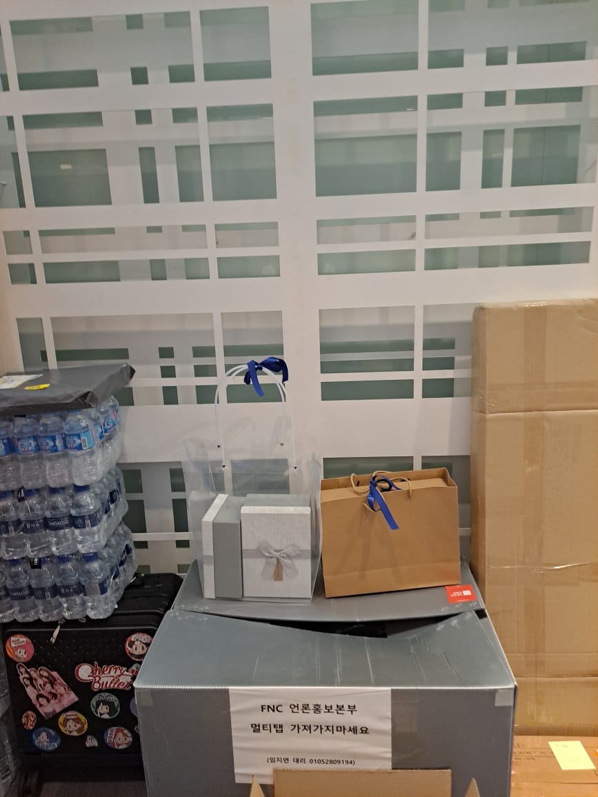Junghaein_ind's tweet photo. delivered safely at FNC Agency...😍
#To8finityWithHaein
#JungHaeIn https://t.co/8W2i10t4rC