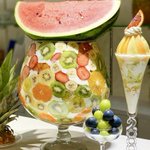 日本一高いパフェ!？「スーパーDOKANパフェ」が凄すぎる!
