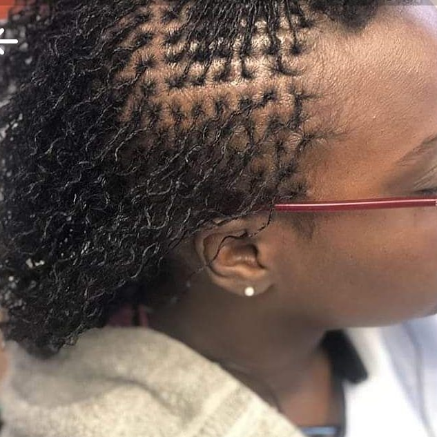 Bonnkesbeauty's tweet photo. Tired of going to salon every week? Worry no more. Come look extra beautiful with Bonnke's locs
#sisterlocks installation 15k
#brotherlocks 10k
#microlocs 10k
#dreadlocks 3k
Best service fair price. Tel 0727062721
#RingtoneVsAlaiInCourt 
#Curfew 
Diana Nyokabi Itumbi matako Juu https://t.co/NyYATDmBkU