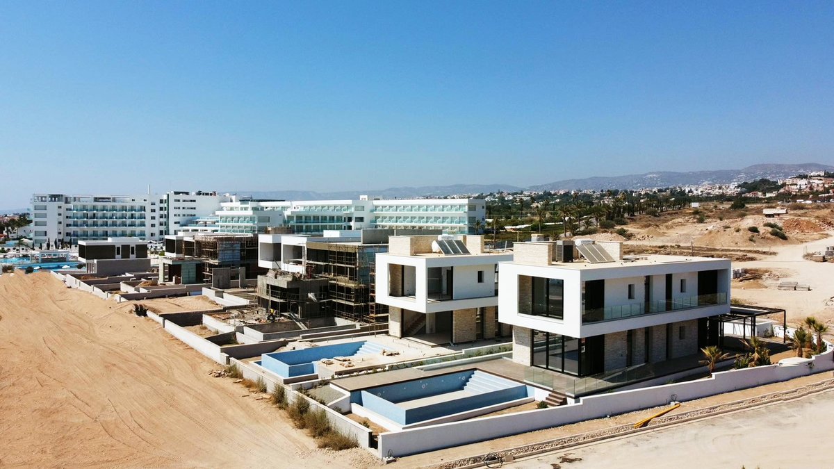 aristodev's tweet image. 𝗣𝗘𝗟𝗔𝗚𝗢𝗦 𝗕𝗘𝗔𝗖𝗛𝗙𝗥𝗢𝗡𝗧 𝗩𝗜𝗟𝗟𝗔𝗦
𝗙𝗢𝗥 𝗦𝗔𝗟𝗘 𝗩𝗜𝗟𝗟𝗔𝗦 𝗜𝗡 #𝗣𝗔𝗣𝗛𝗢𝗦   

"𝐴𝑟𝑐ℎ𝑖𝑡𝑒𝑐𝑡𝑢𝑟𝑒, 𝑆𝑡𝑦𝑙𝑒 𝑎𝑛𝑑 𝐶ℎ𝑎𝑟𝑚 𝑖𝑛 𝐶𝑦𝑝𝑟𝑢𝑠" 

🌐 𝗩𝗶𝗲𝘄 𝗢𝗻𝗹𝗶𝗻𝗲:  bit.ly/3BOkums

🎥 𝗩𝗶𝗱𝗲𝗼: youtube.com/watch?v=bdvonA…