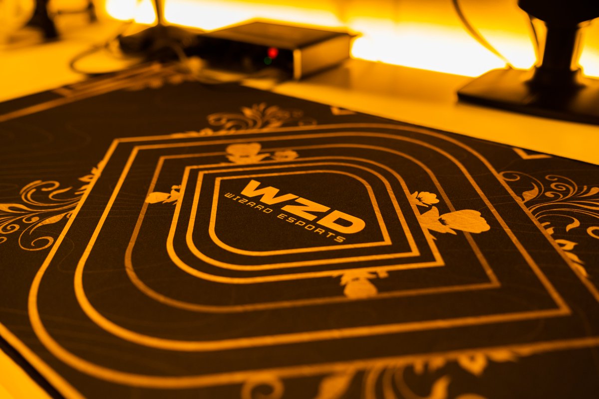hyphenestJP's tweet photo. The @wizard_es_jp MousePad!!
MIS PRODUCTIONによってデザイン設計および製造されています。
Design: B4th/バス (@B4thDesign)
#MISProd https://t.co/1mwGXMAkiD