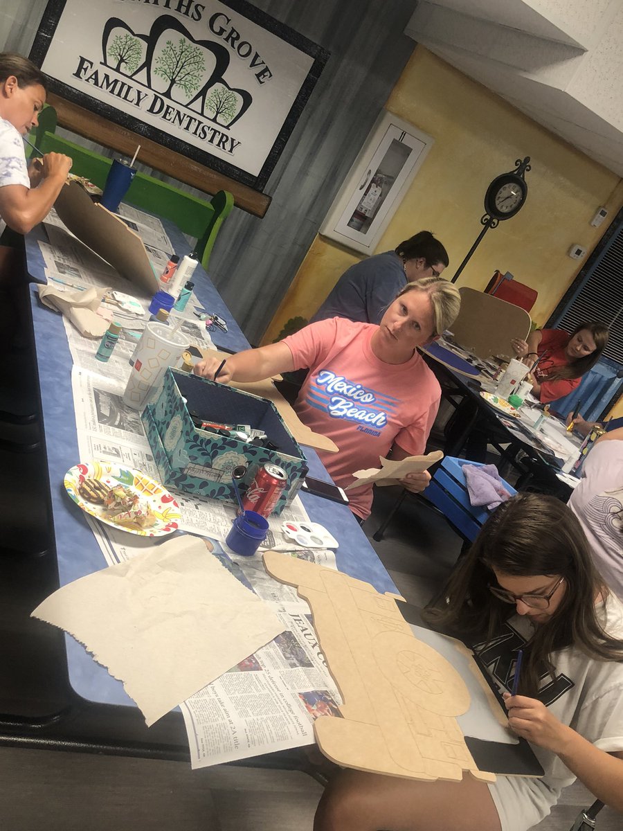 nwmediacenter's tweet photo. @nweseagles staff have been working hard to get ready for the new year. It was nice to take time together to sharpen our saws and learn from the best @MsHagansClass The door hangers turned out amazing!! https://t.co/olO4Xeneqj