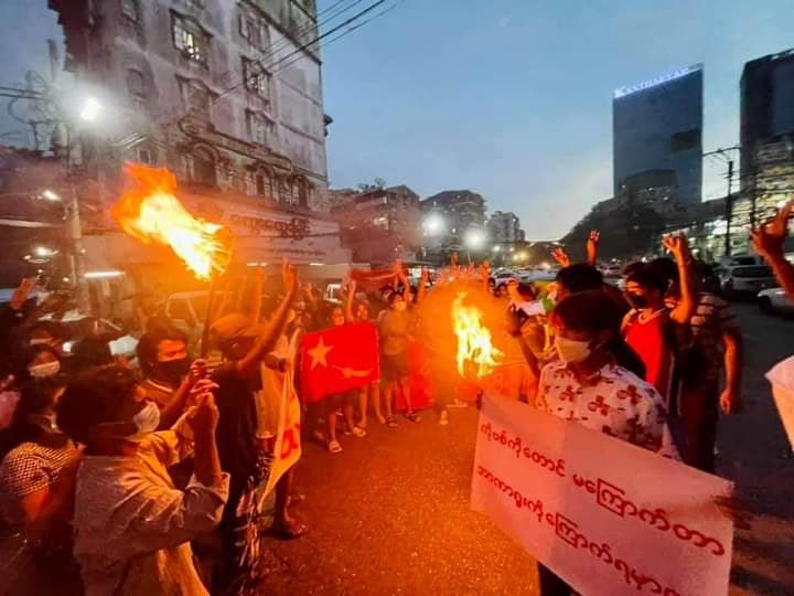 Master73312059's tweet photo. If you are cold -blooded look at this
that is the sign of never give up mindset until we get our democracy we want ever.
#July29Coup 
#WhatsHappeningInMyanmar 
#StopTorture 
#StopSACFromRobbingO2 https://t.co/lVDlrKu1gp