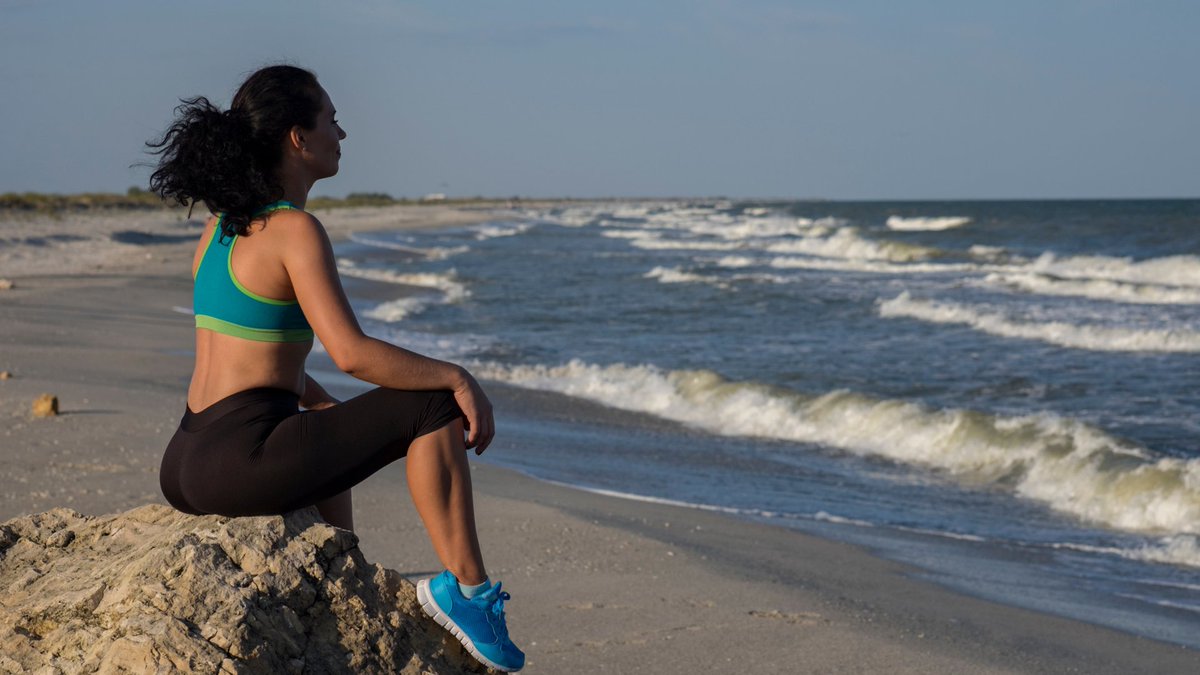 Sarebbe bello ogni tanto riuscire a spegnere il cervello, evitare l'intrusione dei soliti pensieri. Oppure abbandonarci al flusso di sensazioni e fantasie spontanee, come le onde del mare, e lasciarci portare verso territori sorprendenti.
Leggi👇
guryou.com/post/meditazio…