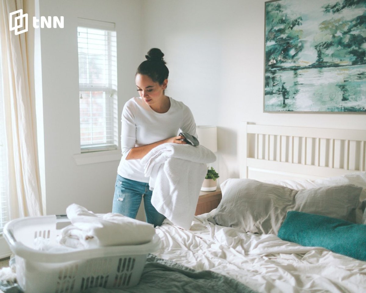 theneatniche's tweet image. We often warn our organizing clients, &quot;It&apos;s going to look worse before it looks better.&quot; Focus on what you CAN do, and try to keep going.

Or, message us! We&apos;re here to help with just that kind of crazy organizing moment. :)

#decisionfatigue #overcomeoverwhelm