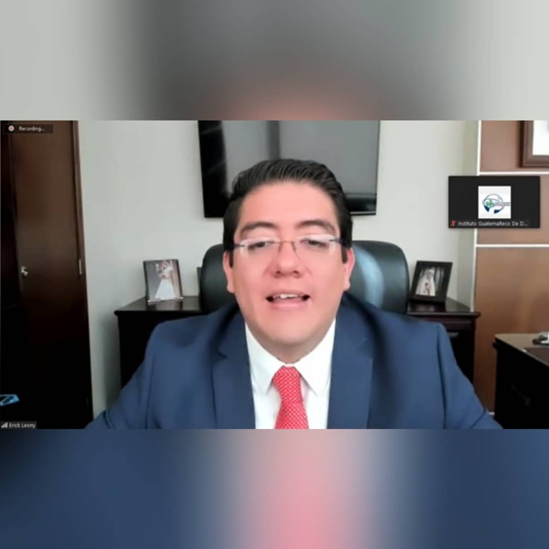 _IGDT's tweet photo. Recibimos el día de hoy una muy enriquecedora presentación por parte del Licenciado Erick Leony y el Doctor Iván Romero, acerca de las NIC Y NIIF EN LA LEY TRIBUTARIA GUATEMALTECA, gracias a todos los que pudieron acompañarnos y gozar de esta valiosa información. https://t.co/VZKllceqhY