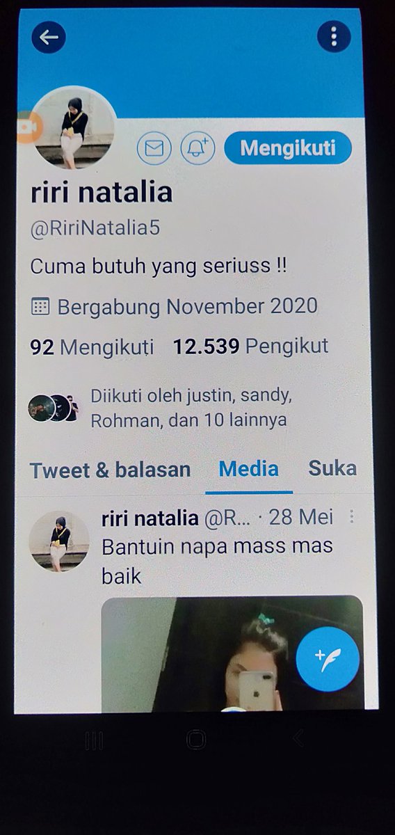 73Anchu's tweet photo. @Helin14370017 @RiriNatalia5 Tuh kawan km ternyata dia penipu https://t.co/ffCe72xrP4