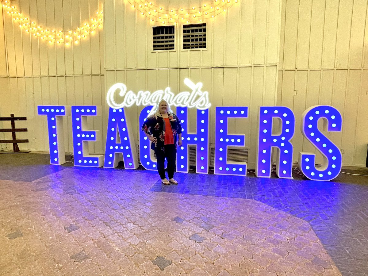 misdcte's tweet photo. So excited to be cheering on these @MidlothianISD ladies at the Region 10 Teacher of the Year banquet. What shining examples of teachers who love kids and innovate in the classroom. #misdproud https://t.co/nyNsJThRkH
