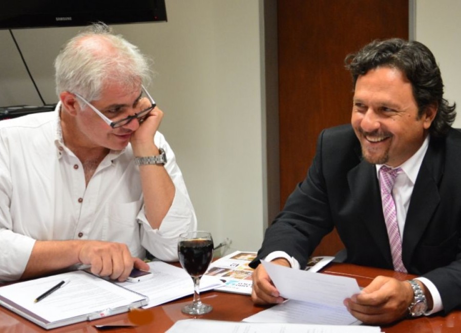 Un alto funcionario de Gustavo Saenz figura como socio de de uno de los principales imputados en la causa “Huergo” saltatransparente.com.ar/2021/07/28/un-… a través de @SaltaTransparente <a href="/OutesPablo/">Pablo Outes</a> <a href="/GustavoSaenzOK/">Gustavo Sáenz</a>