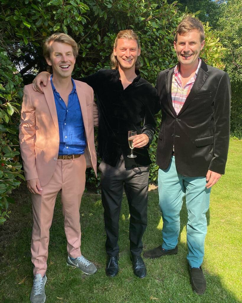 Bounder & Cad tweet media