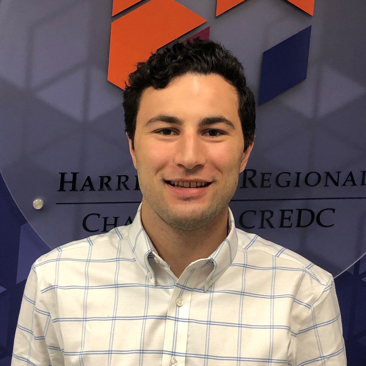 hrccredc's tweet image. Today is #NationalInternDay! We appreciate our CREDC intern William, studying Public Policy and Economics at @FandMCollege! Thank you, William for the hard work you’re doing to improve the Harrisburg region! #PASummerInterns #InternsofPA2021