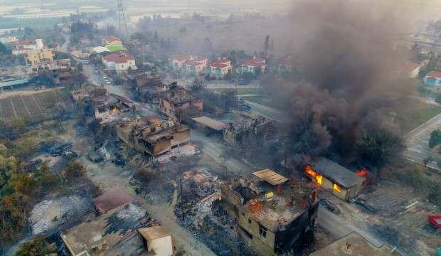 Manavgat'ta; gıda, su, meşrubat, ekmek, bebek bezi, ped, yanık kremi ve ağrı kesici ihtiyacı var. Şehir dışından yardım için; sipariş uygulamalarıyla ''Yukarı Pazarcı Mah. Atatürk Kültür Merkezi, 07600 Manavgat/ANTALYA'' adresine yardım gönderebilirsiniz. #ManavgatYanıyor