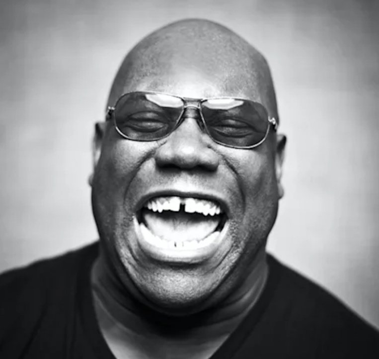Hoy es cumpleaños del más grande. 

Happy Birthday 
