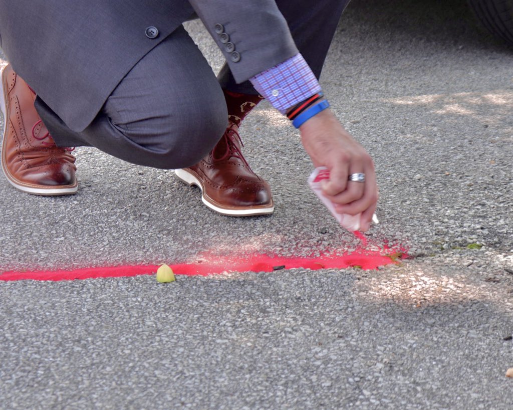 CityofJacksonTN's tweet photo. #RedSandTN - @MayorConger participated in the @RedSandProject at the Carl Perkins Civic Center during #HumanTraffickingAwareness Week. The #RedSandProject sheds light on human trafficking victims that fall through the cracks of our society every day. https://t.co/oV2fdFMkCv https://t.co/y4sH1l93al